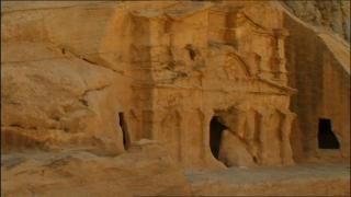 PDVD 002 zps9336a2a3 - Petra - La ciudad perdida de los Nabateos [Nat.Geo.] (2012) [DVD5] [ES/IN] [Subti. ES] [PAL] [VH]