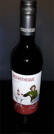 Flasche Rotwein