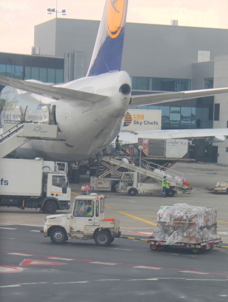 Lufthansa - Kundenservice geht am Arsch vorbei 