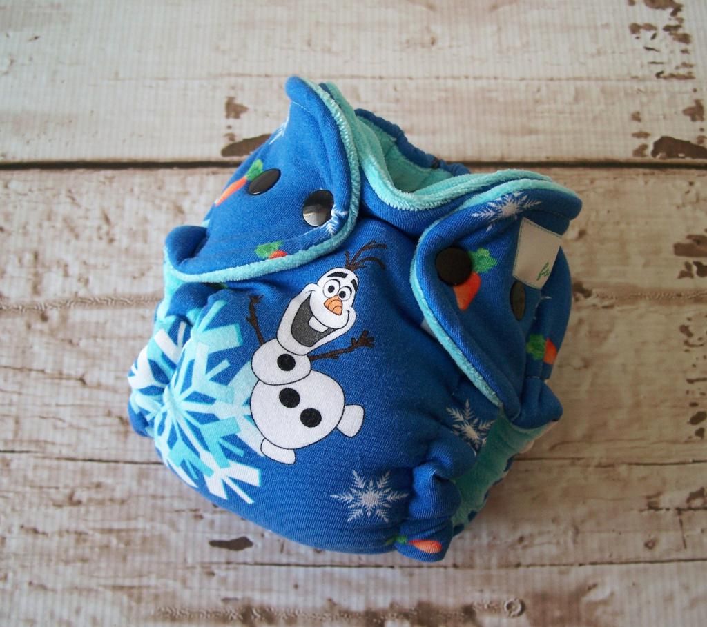 Forty41 Huggable Snowman with Turquoise Cotton Velour Newborn Hybrid Cloth Diaper KNIT