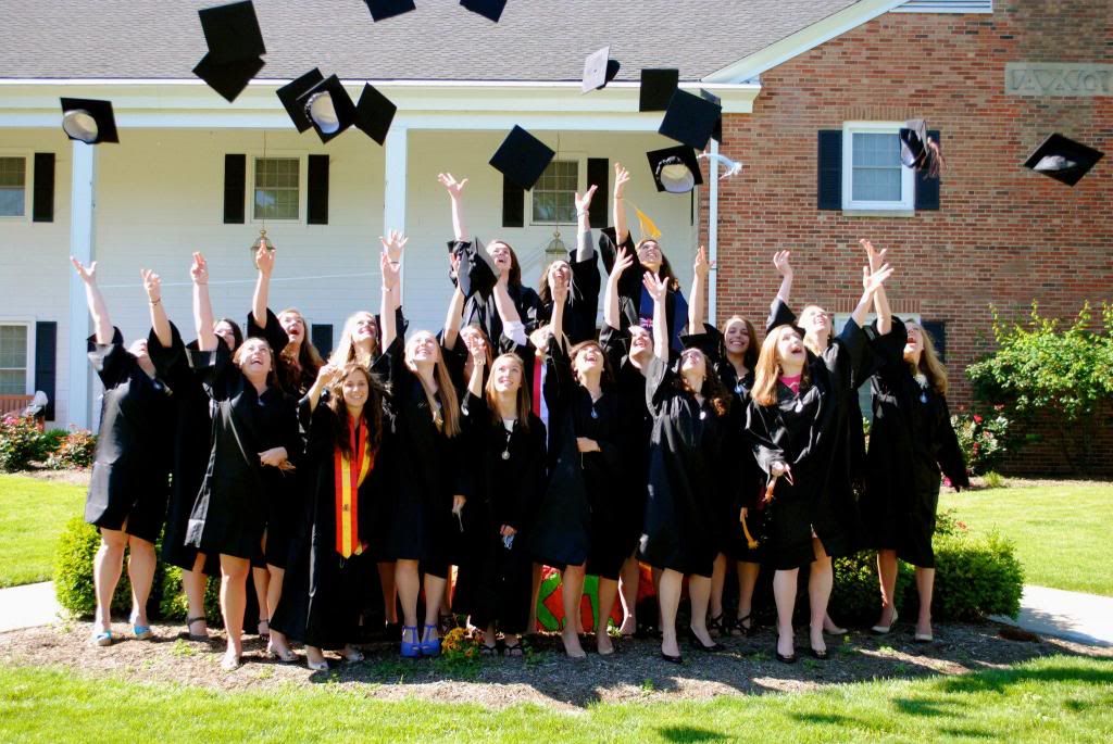 My Alpha Chi Omega pledge class graduating!