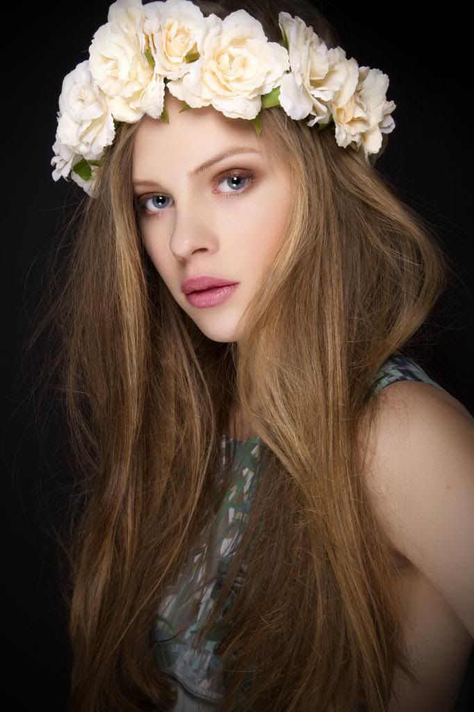 http://i1286.photobucket.com/albums/a609/OlgaPanfilova/BeautyClara0313-917_zpsa788dd6b.jpg