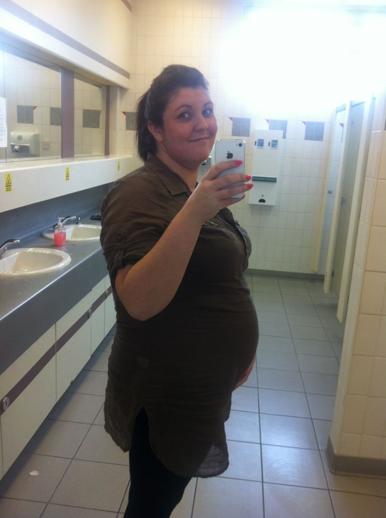 Boy bumps vs girl bumps BabyCentre