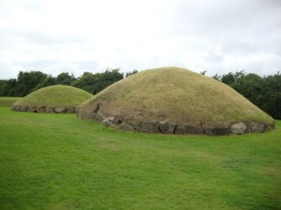 Newgrange, Bend of the Boyne, Brú na Bóinne (Irlanda) ✈️ Foro Londres, Reino Unido e Irlanda