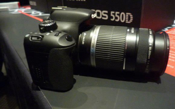 Canon EOS 550D Kit2