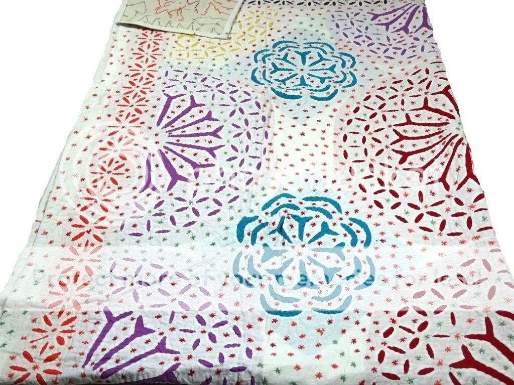 Handmade Applique Cutwork Bedspreads Cotton Multicolur Twin Size Bedsheet