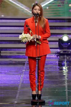 Ailee BestOST APANStarAwards bc1 zpsed4c7e69 2014 APAN Star Awards   Winners List